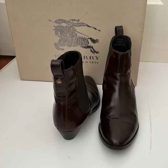 Burberry Britt equestrian, tallow ankle boot chestnut brown-authentic - Picture 2 of 8